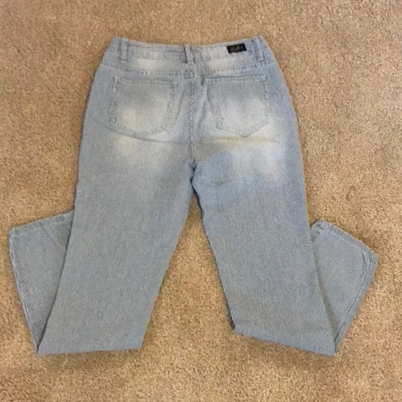 Earl Jeans Skinny Ankle Jeans - Picture 2 of 7